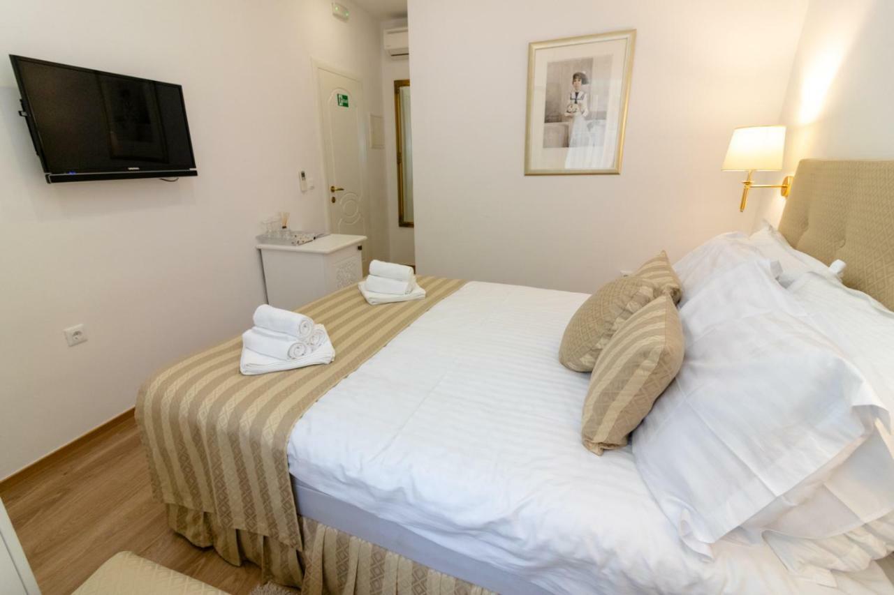 Citta Vecchia B&B Krk Town Luaran gambar